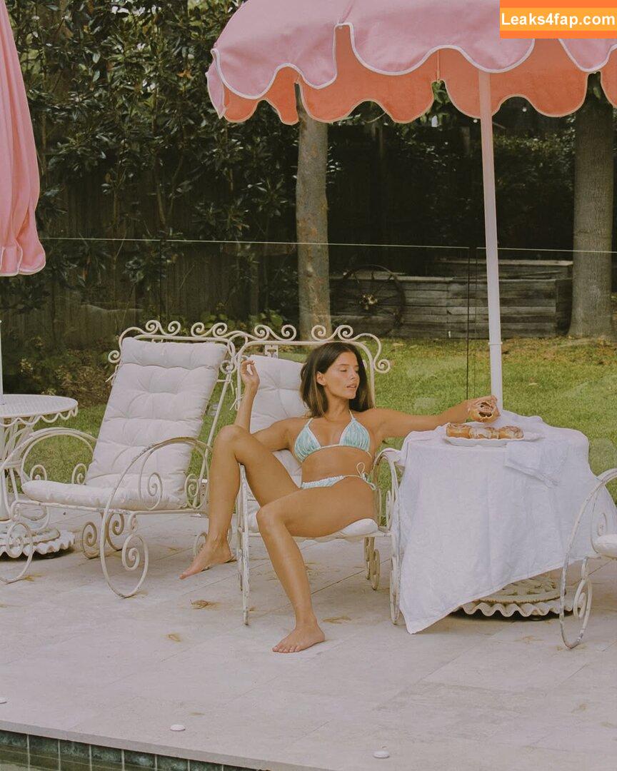 Steph Mandich / shopmononoke / stephmandich leaked photo photo #0559