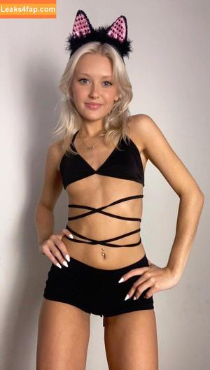 Steph Myers photo #0083