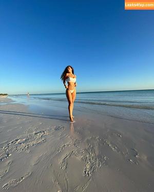 Stephani Valadez photo #0114