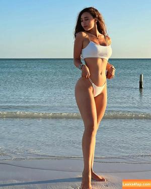 Stephani Valadez photo #0116