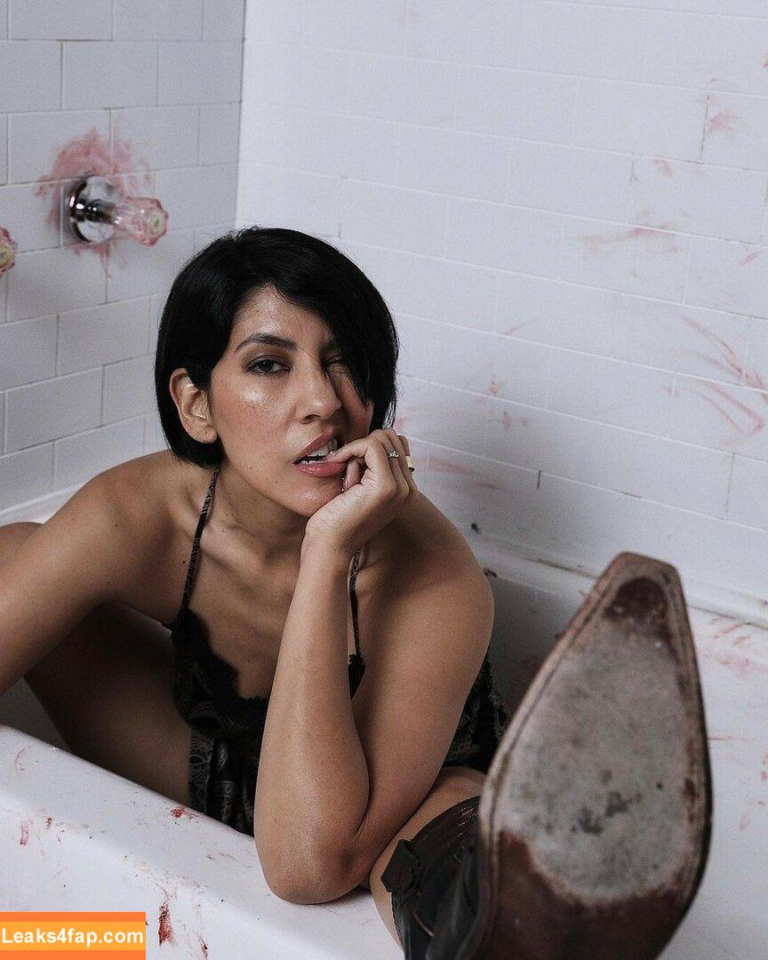 Stephanie Beatriz / Rosa Diaz / bellasramos / iamstephbeatz / stephaniebeatriz leaked photo photo #0042