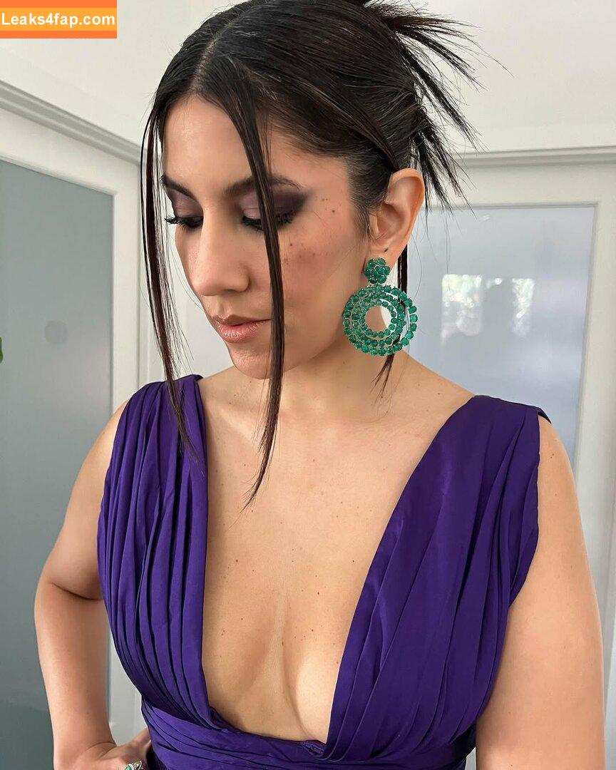 Stephanie Beatriz / Rosa Diaz / bellasramos / iamstephbeatz / stephaniebeatriz leaked photo photo #0205