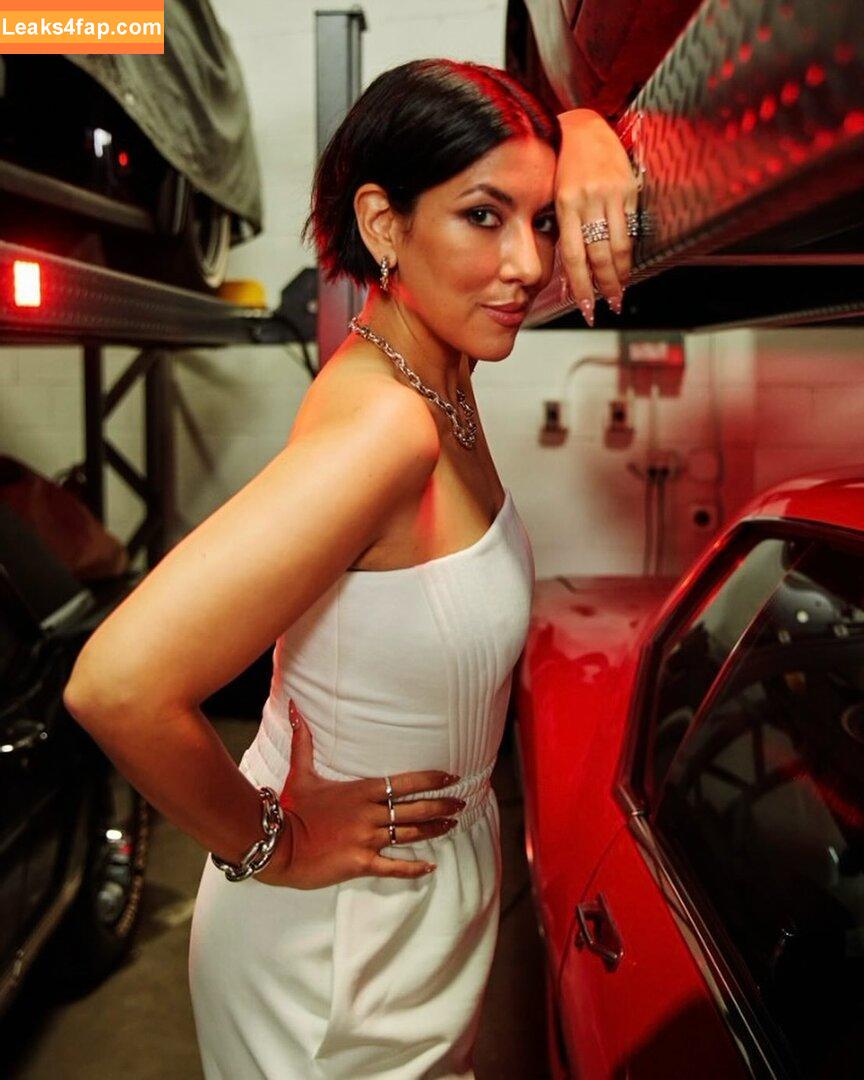 Stephanie Beatriz / Rosa Diaz / bellasramos / iamstephbeatz / stephaniebeatriz leaked photo photo #0269