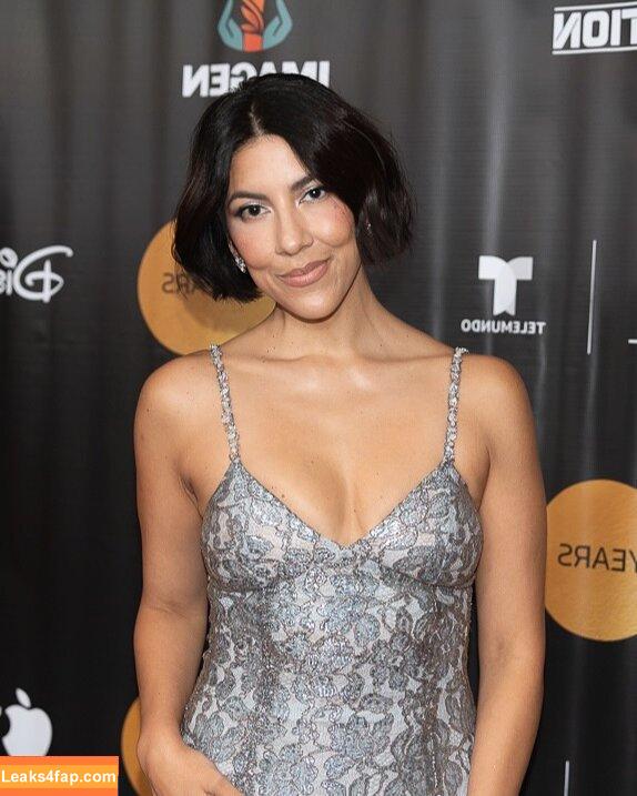 Stephanie Beatriz / Rosa Diaz / bellasramos / iamstephbeatz / stephaniebeatriz leaked photo photo #0281
