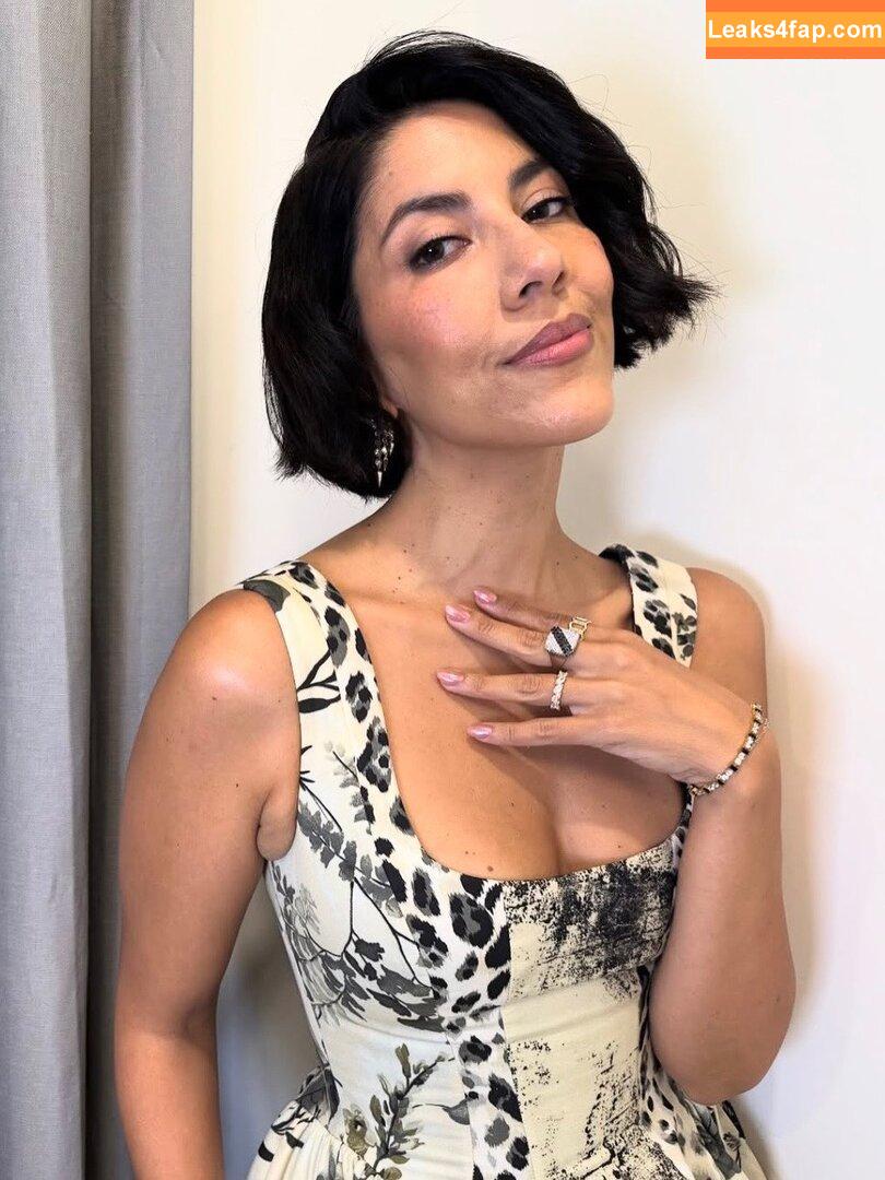 Stephanie Beatriz / Rosa Diaz / bellasramos / iamstephbeatz / stephaniebeatriz leaked photo photo #0308