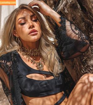 Stephanie Davis фото #0113