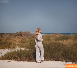 Stephanie Davis фото #0155