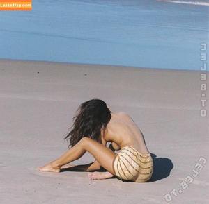 Stephanie Mandich photo #0327