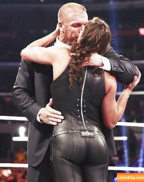 Stephanie McMahon / stephaniemcmahon leaked photo photo #0023