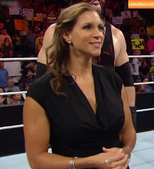 Stephanie McMahon photo #0175