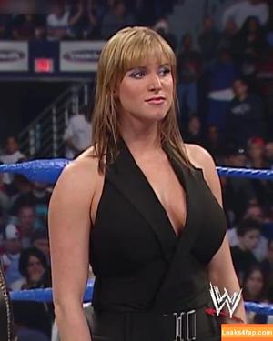 Stephanie McMahon photo #0230