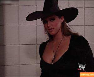 Stephanie McMahon photo #0320