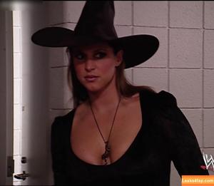 Stephanie McMahon photo #0336