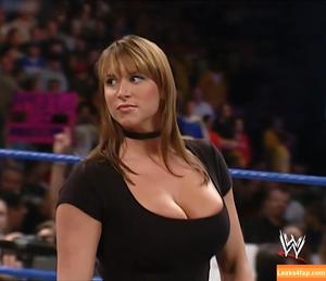 Stephanie McMahon photo #0374