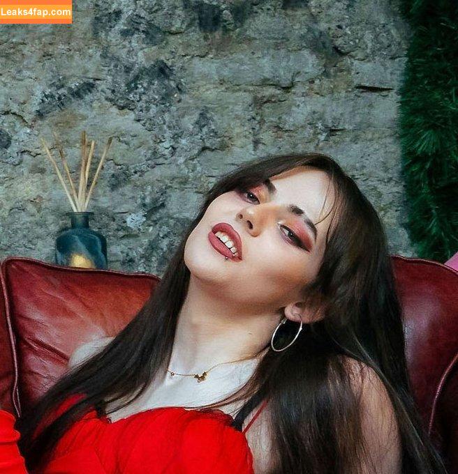 Stephanie Sorensen / https: / shatteredpolaroids / shatteredsfw leaked photo photo #0007