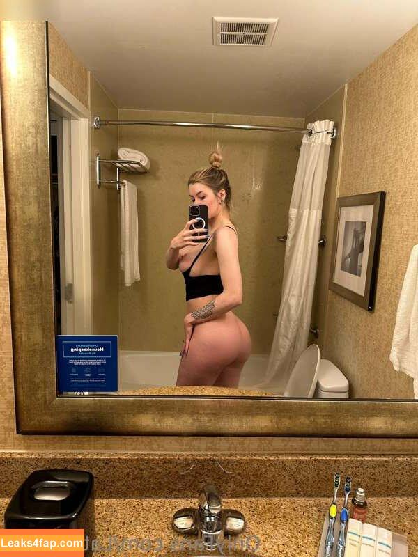 Stephanie Titchmarsh /  leaked photo photo #0312