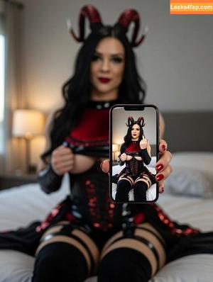 Stephanie Vaquer фото #0091