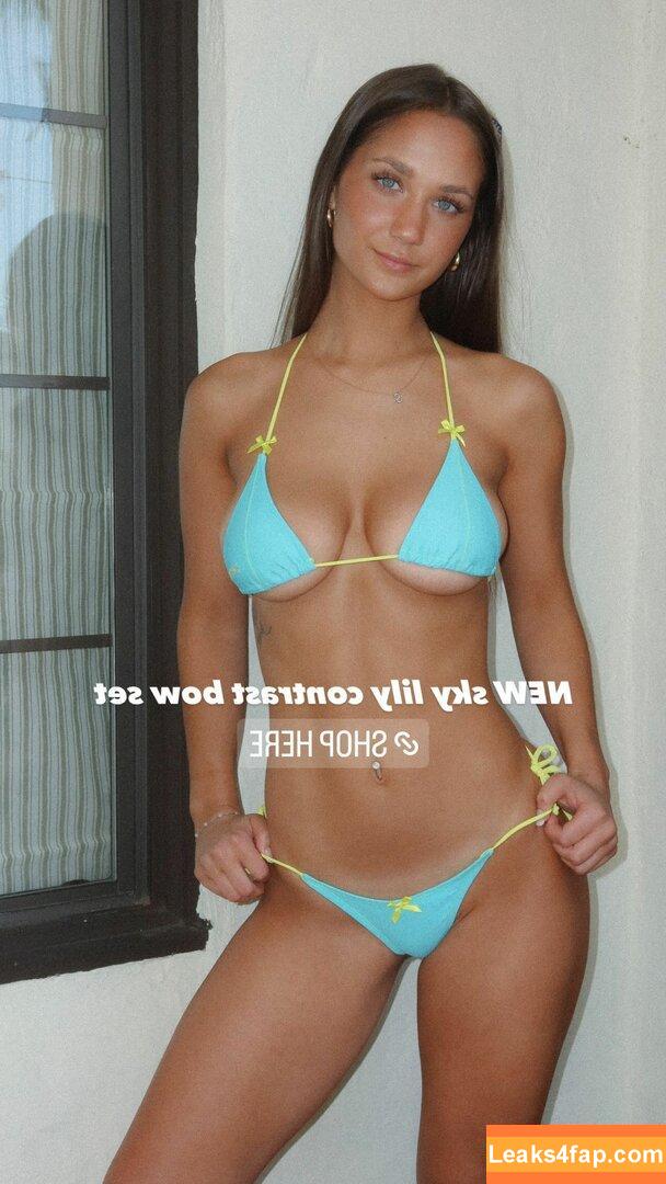 Stephanie Zustovich / stephaniezustovich leaked photo photo #0250