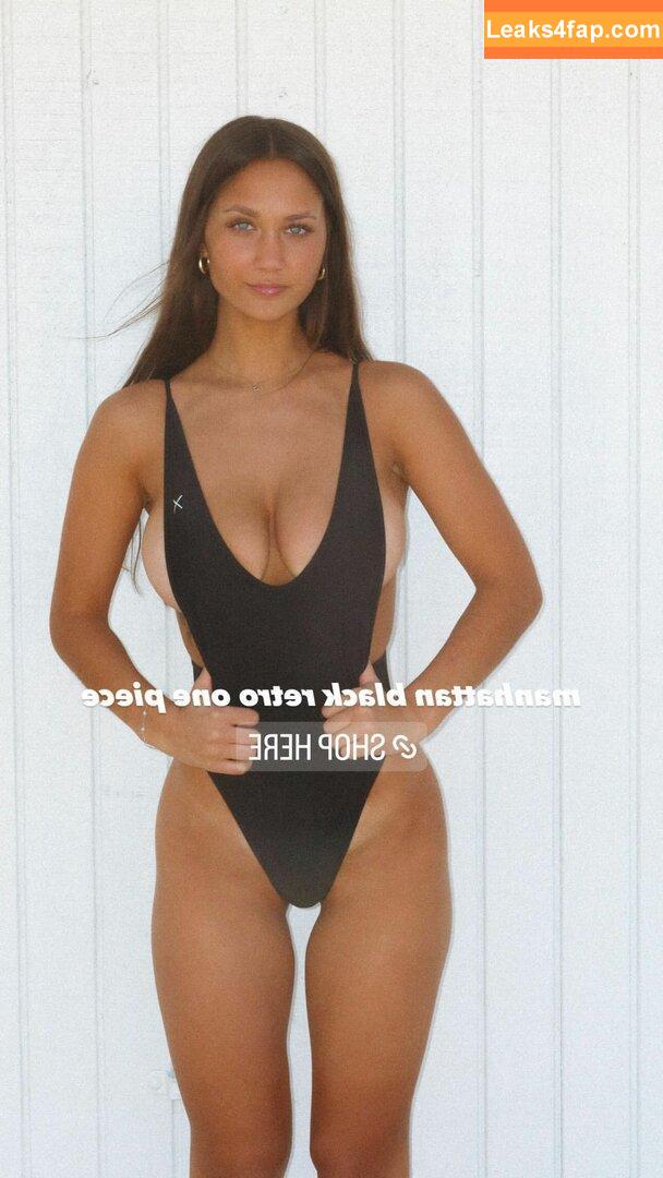 Stephanie Zustovich / stephaniezustovich leaked photo photo #0324
