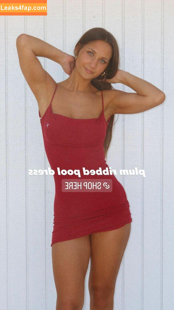 Stephanie Zustovich / stephaniezustovich leaked photo photo #0342