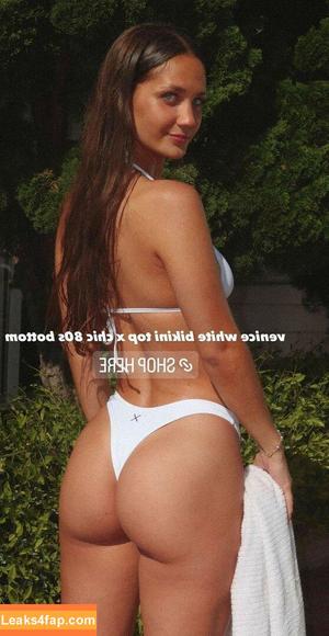 Stephanie Zustovich photo #0350