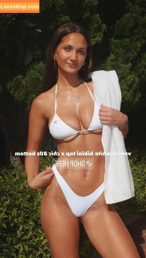 Stephanie Zustovich photo #0378