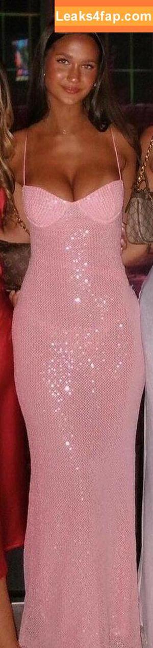 Stephanie Zustovich photo #0384