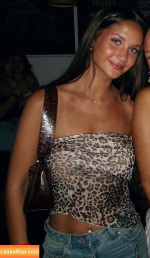 Stephanie Zustovich photo #0390