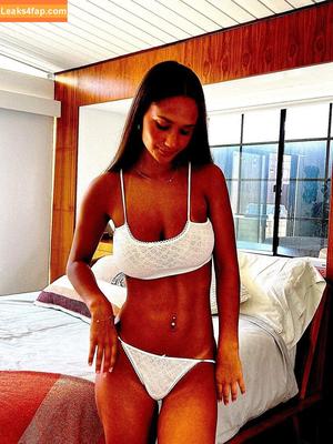 Stephanie Zustovich photo #0652