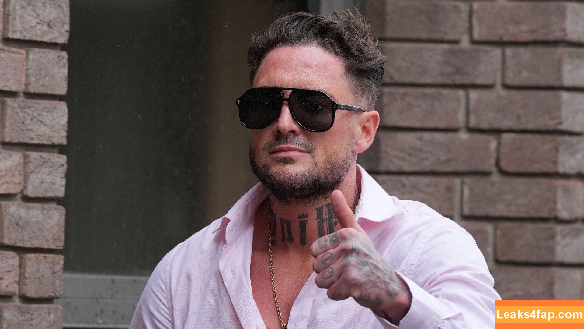 Stephen Bear /  слитое фото фото #0010