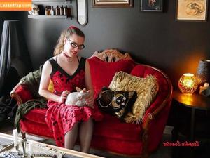 Stephie Scarlet photo #0010
