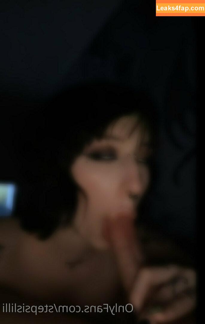 stepsislilli / step.sis.lilli leaked photo photo #0049