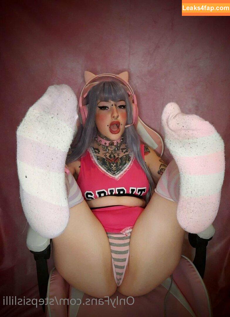 stepsislilli / step.sis.lilli leaked photo photo #0086