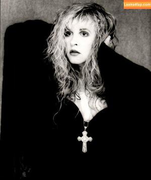 Stevie Nicks photo #0004