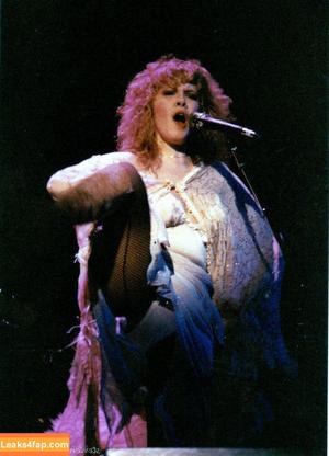 Stevie Nicks photo #0009