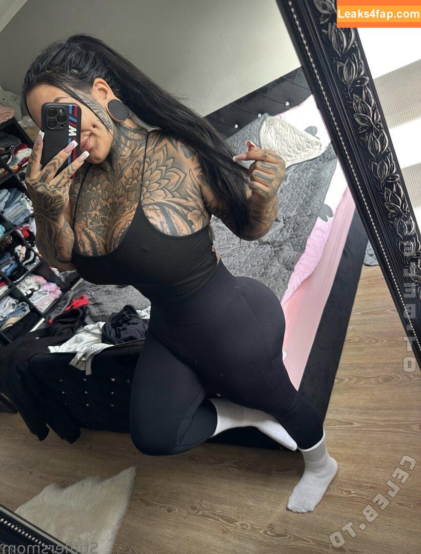 Stifflersmom / officialstifflersmom / stifflersmomofficial слитое фото фото #0196