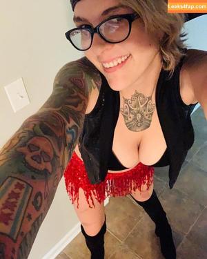 stinosworld photo #0002