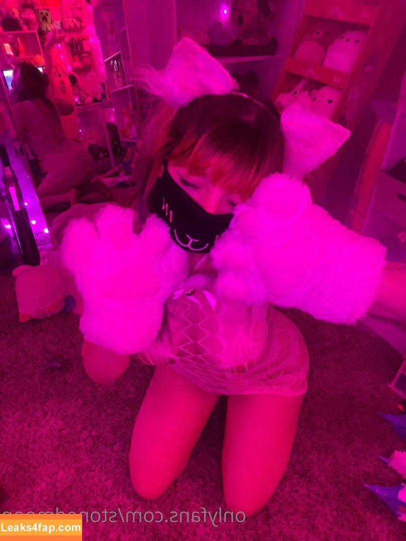stonedmoon /  leaked photo photo #0003