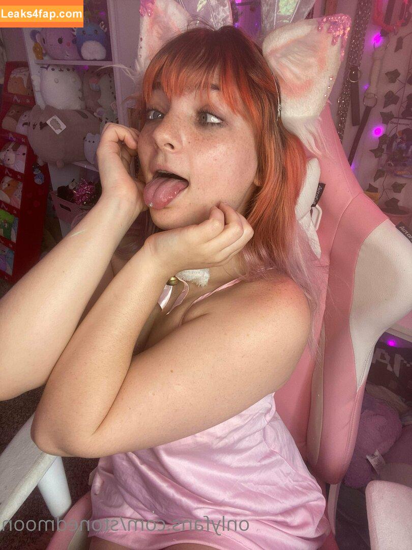 stonedmoon /  leaked photo photo #0016