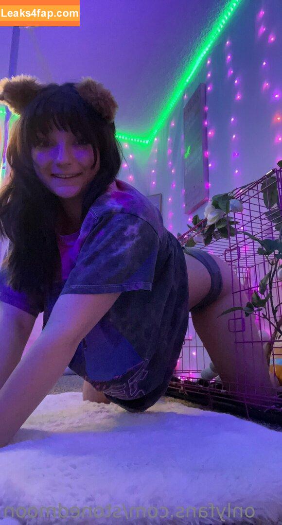stonedmoon /  leaked photo photo #0099