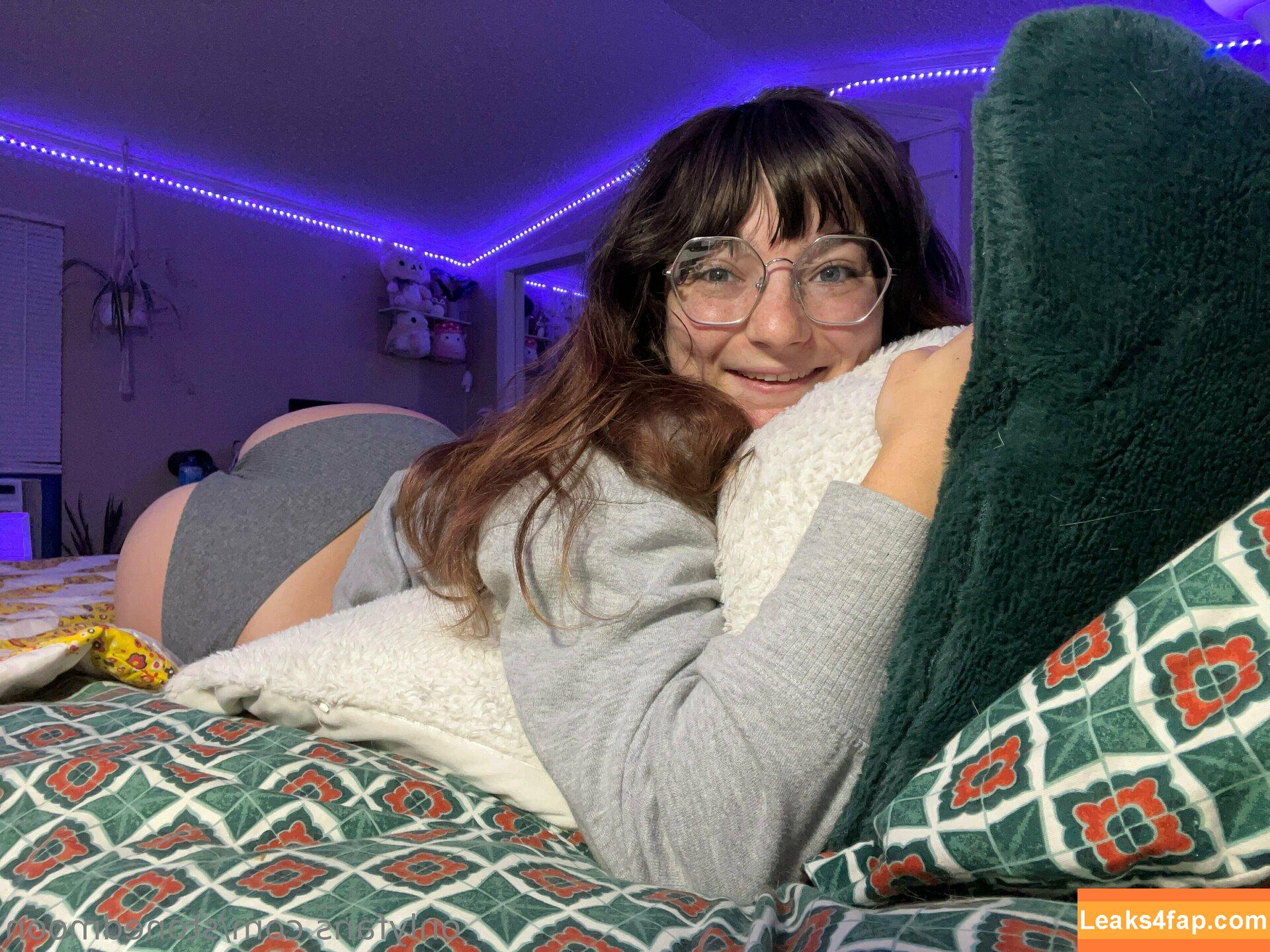 stonedmoon /  leaked photo photo #0107