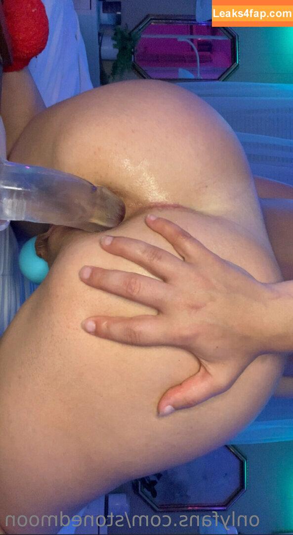 stonedmoon /  leaked photo photo #0181