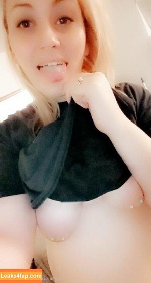 stonergirl1210 фото #0022