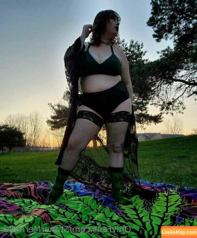 stonermermaid420 /  leaked photo photo #0043