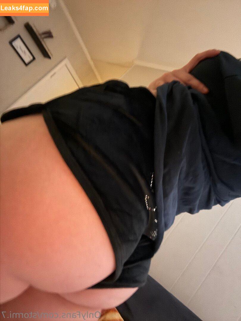 stormi.7 /  leaked photo photo #0015