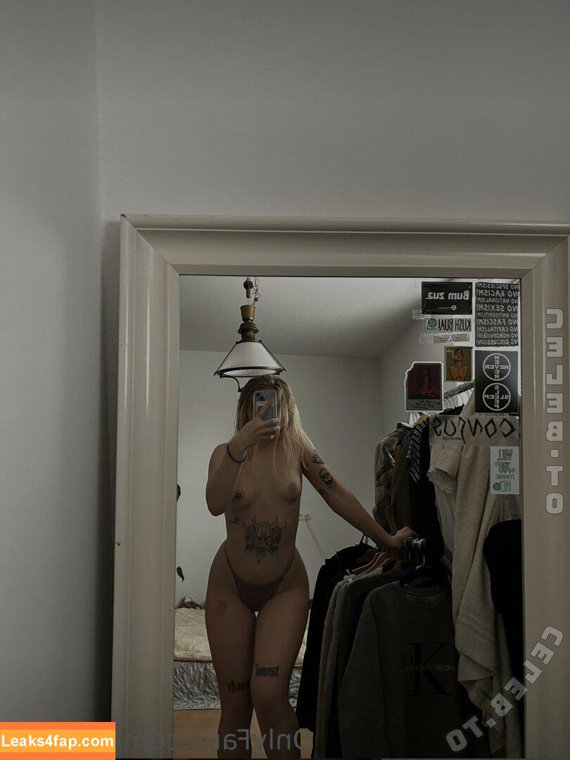 StormRebecca / rebeccaxstorm / rebevva leaked photo photo #0098