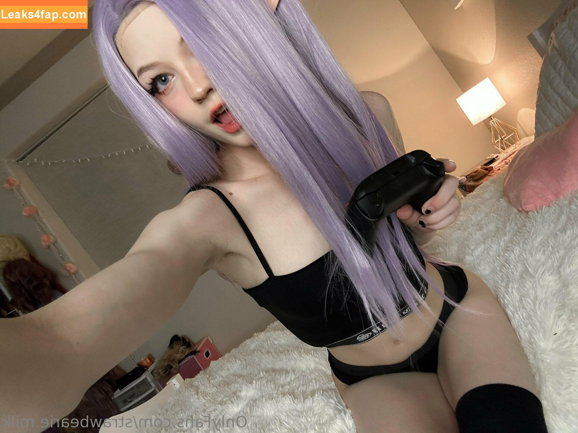 strawbearie.milk / strawbeariemilk leaked photo photo #0336