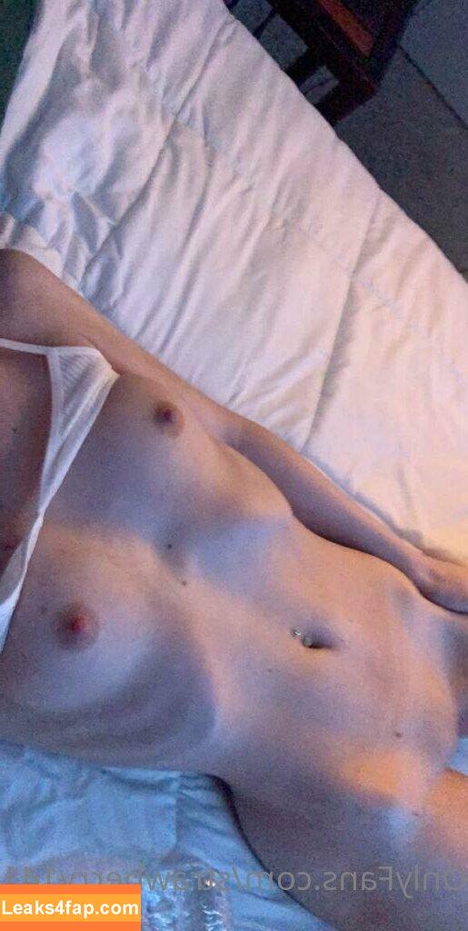 strawberry141 / mabel may / mabelmay1 leaked photo photo #0281