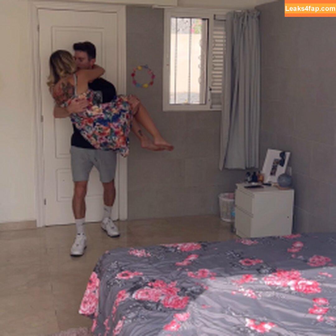 Strawberrykittenn / poppyandzach / strawberry_kitten98 leaked photo photo #0067