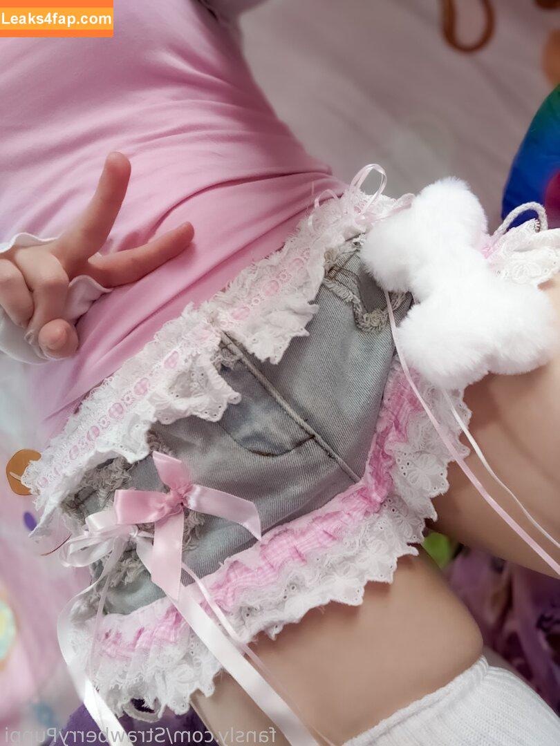StrawberryPuppi / ServicePuppie leaked photo photo #0024